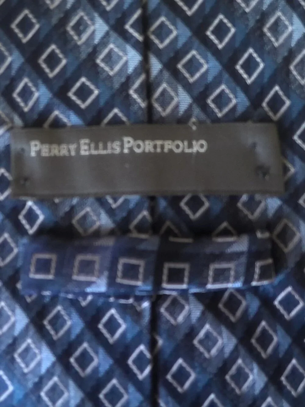 Perry Ellis perry ellis